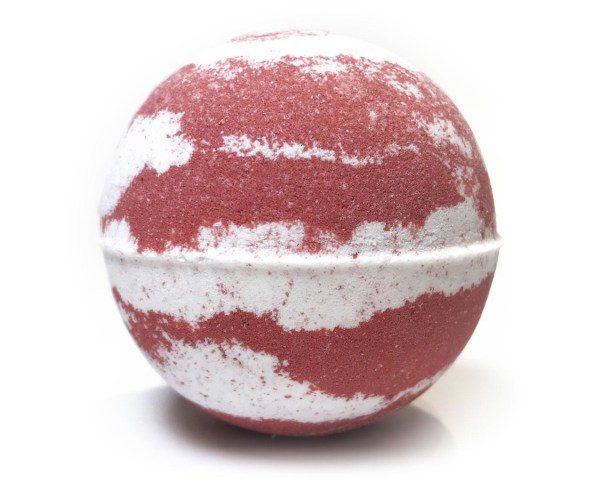 Nikki Stikki Botanicals – CBD Bath Bomb – Christmas Spirit Bomb (red/green) – 300mg CBD | Herbarium Canada